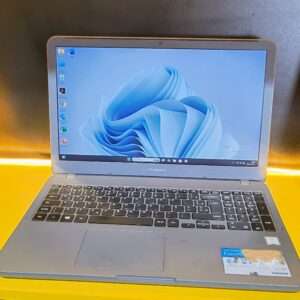 Notebook Samsung i3 4g